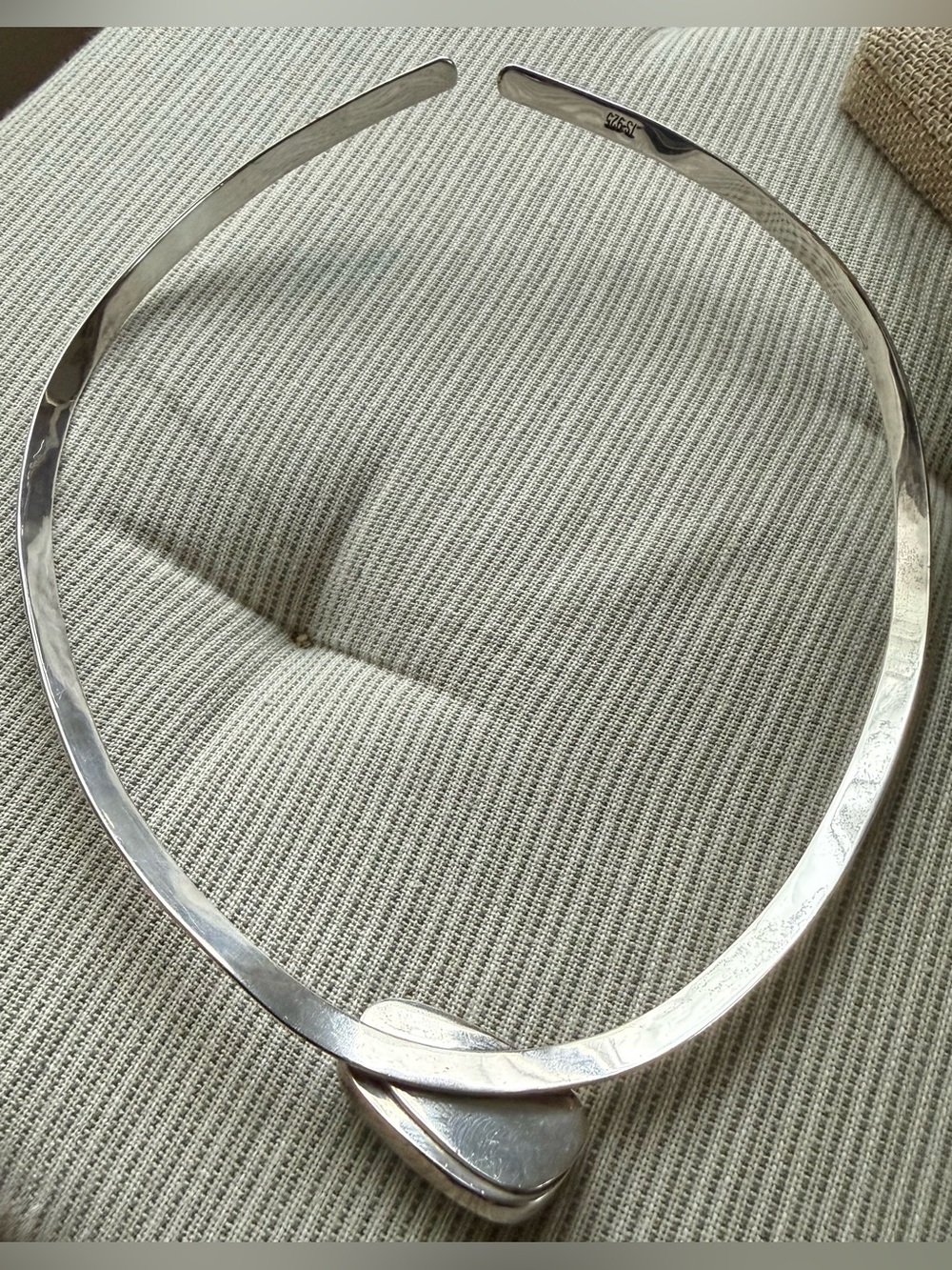 Taxco Mexico Sterling Silver Choker Necklace w/Green Opal Center 16 in vintage - Picture 10 of 17